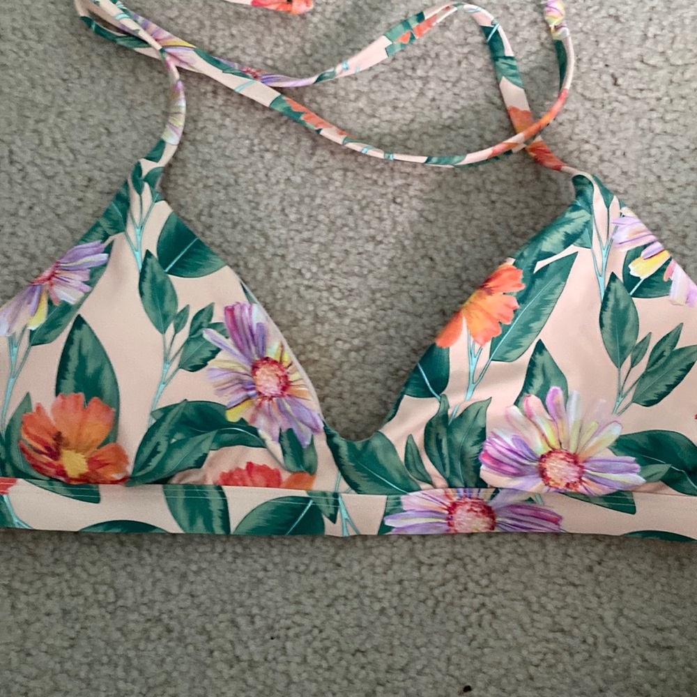 floral bikini top that ties around the neck, with padding